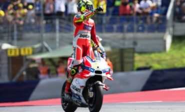 Andrea Iannone conquista sua primeira vitória na classe MotoGP