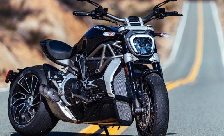 Ducati XDiavel chega ao Brasil