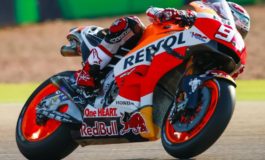 Marc Márquez abre o grid de largada em Aragão