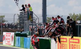 Chaz Davies vence corrida difícil em Magny-Cours