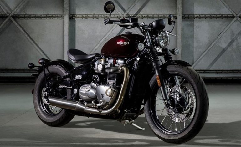 Triumph revela a Bonneville Bobber para 2017