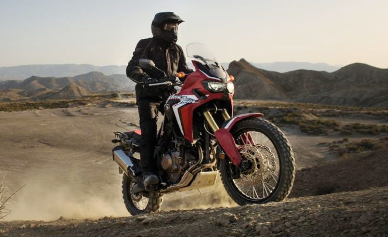 Honda CRF 1000L Africa Twin chega ao Brasil