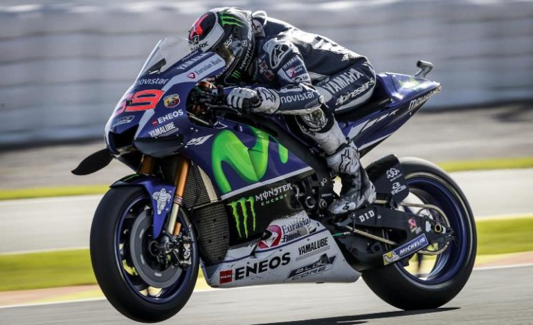 Jorge Lorenzo garante a pole em Valência com quebra de recorde