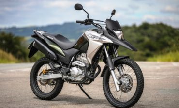 Nova Honda XRE 300 não apresenta mudanças significativas