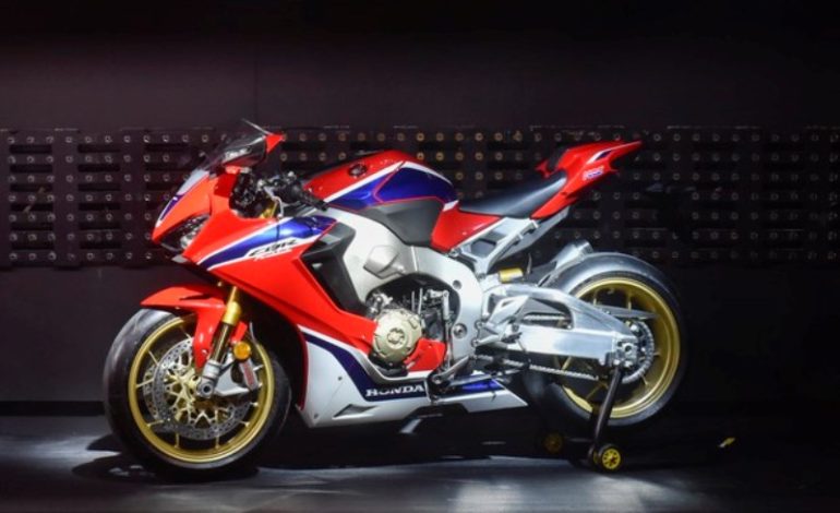 Nova CBR 1000RR Fireblade chega ao Brasil