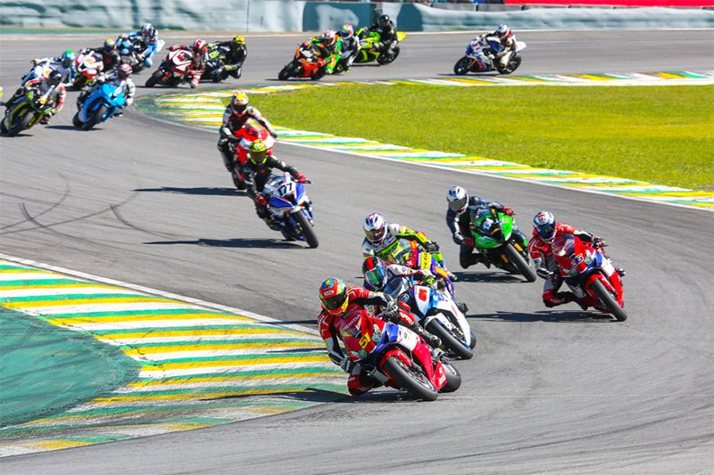 Treinos classificatórios agitam Interlagos no SuperBike Brasil - PRO MOTO  Revistas de Moto e Notícias sempre atualizadas sobre motociclismo