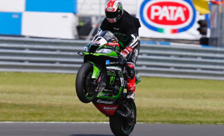 Jonathan Rea vence corrida confusa pela sexta etapa do Mundial de Superbike 2017