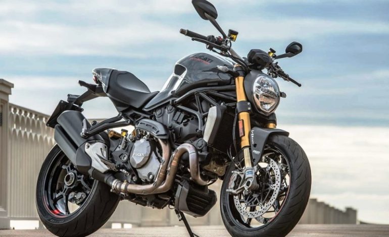 Ducati Monster 1200 S chega ao mercado brasileiro por R$ 59.900,00