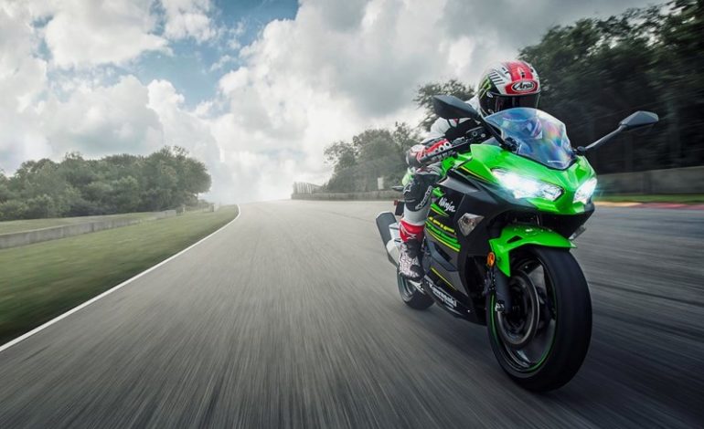 Kawasaki Ninja 400 vai substituir a Ninja 300