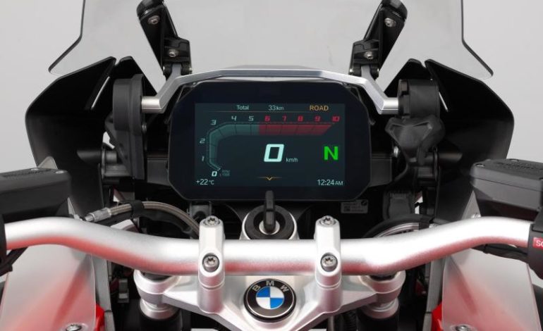 BMW R 1200 GS e R 1200 GS Adventure ganham painel TTF