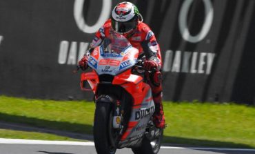Jorge Lorenzo vence pela primeira vez com a Ducati