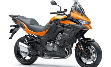 Kawasaki Versys 1000 ganha novo visual e mais tecnologia no motor