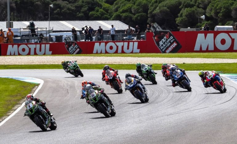 Vitória titânica de Alex Lowes com a Kawasaki em Phillip Island