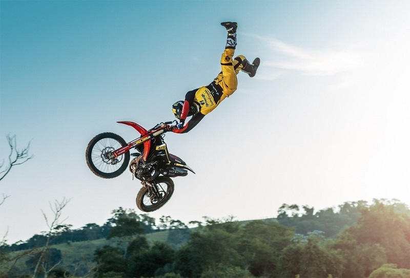 Brasileiro de Motocross AO VIVO, corridas do domingo - Show Radical