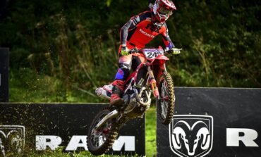 Tim Gajser encerra o Mundial de Motocross 2023 com vitória na Grã-Bretanha