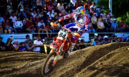 Jeffrey Herlings vence as duas baterias do Grande Prêmio de Lombok