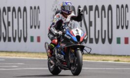 Toprak Razgatrioglu assume a liderança do Mundial de Superbike 2025