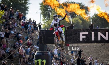Jeffrey Herlings mantém boa fase e vence na Grã-Bretanha