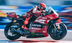 Marc Márquez vence as duas provas em Misano