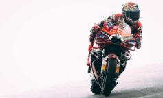Marc Márquez vence no Japão e encosta no líder Jorge Martín